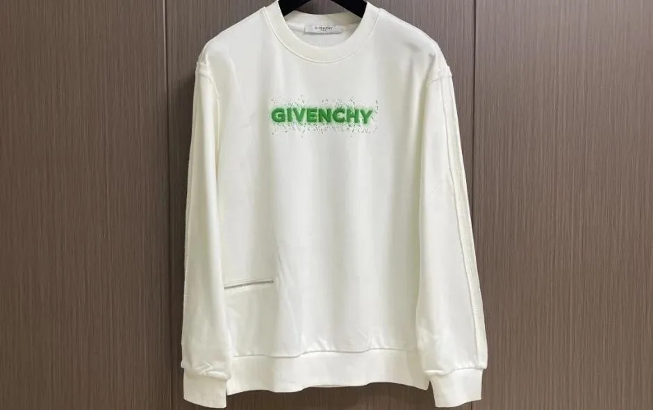 ジバンシィ長袖Tシャツスーパーコピー格安通販!最高品質N級品ジバンシー