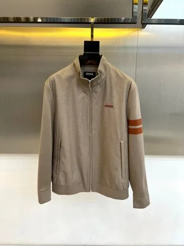 大人カジュアル スタンドカラー ブルゾン エルメネジルド・ゼニア ジャケット 偽物
