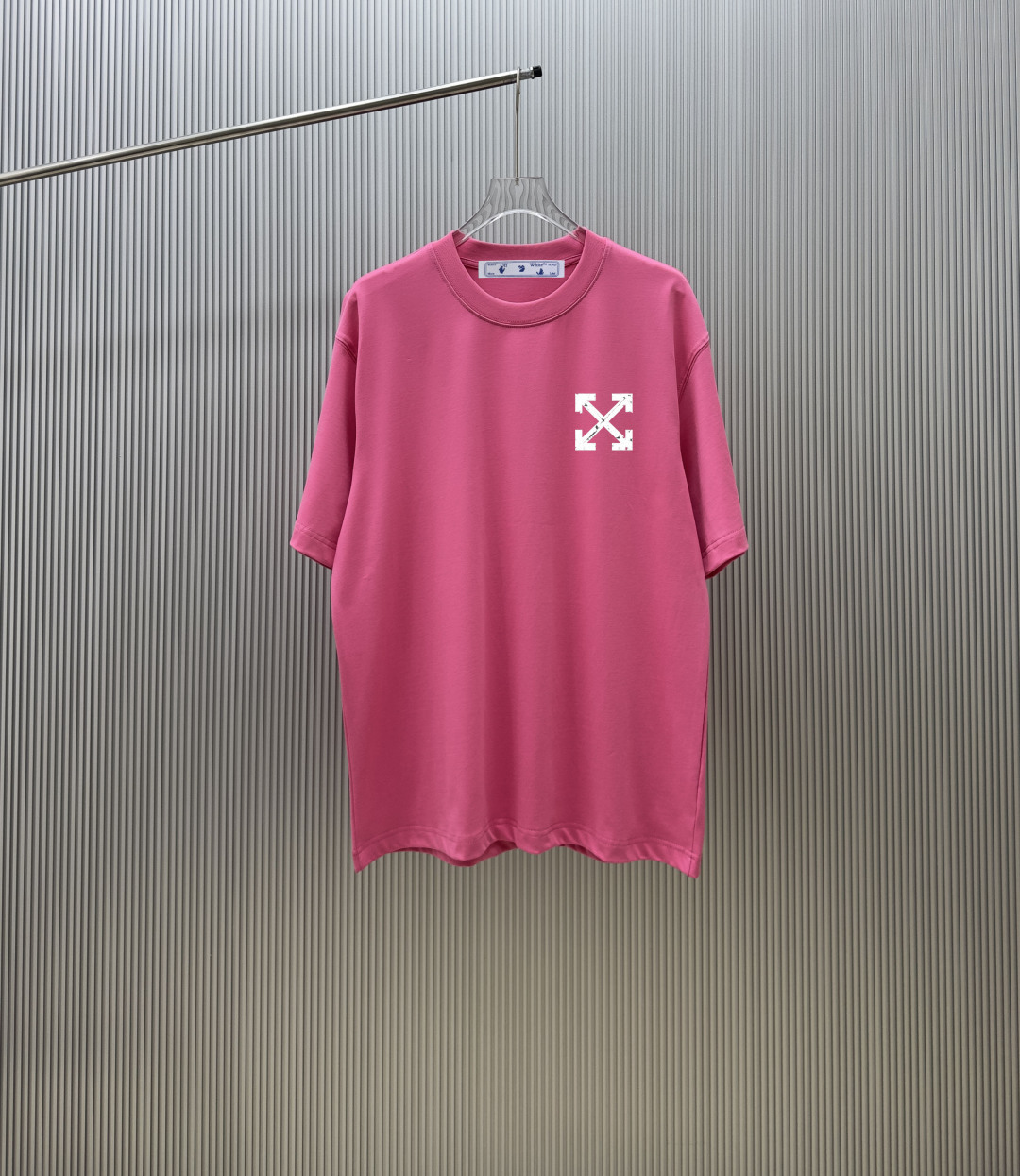 オフホワイト Tシャツ 偽物 カジュアル 半袖Tシャツ おしゃれ プリント ピンク