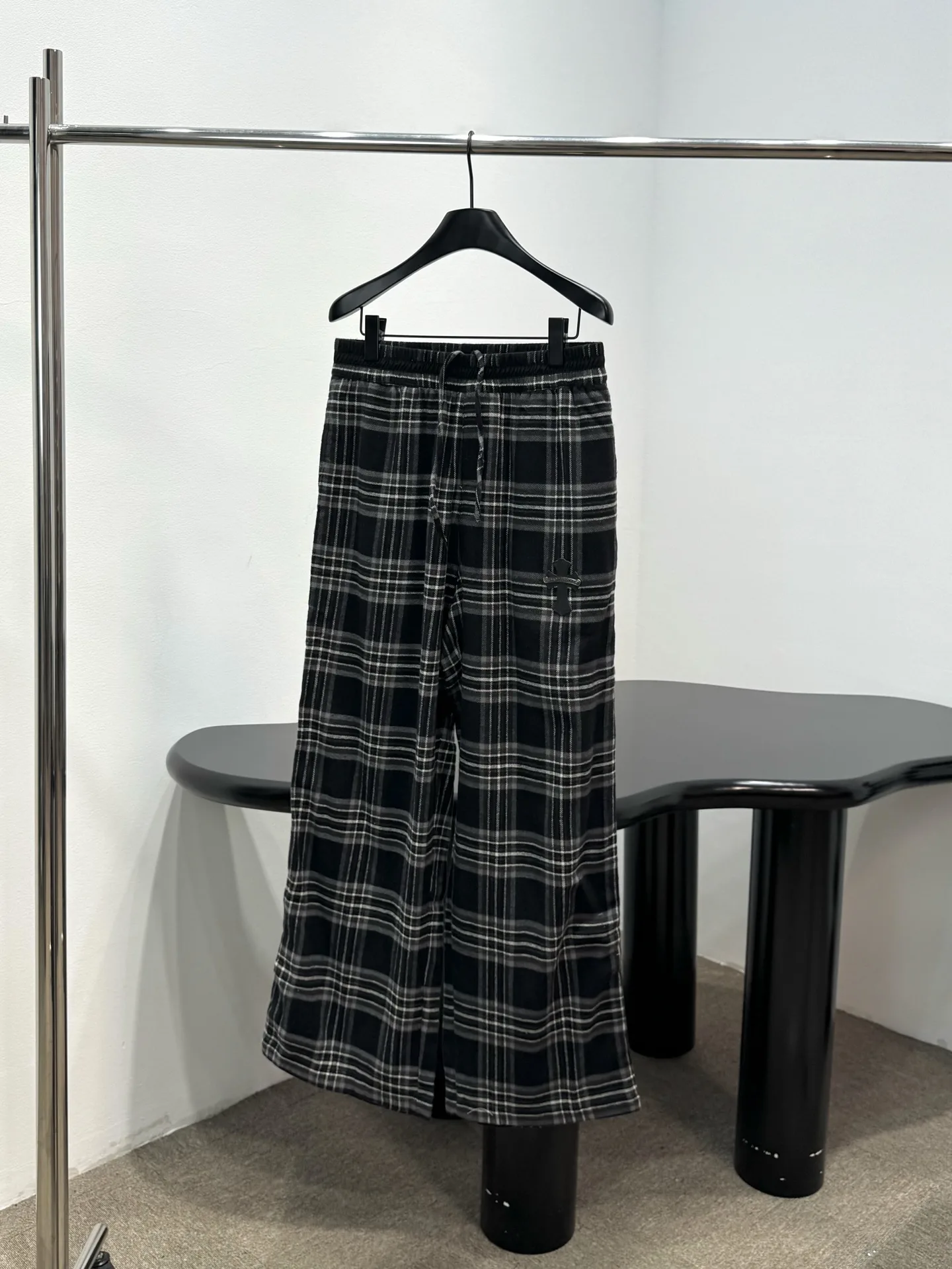 カジュアル クロムハーツ パンツ 偽物 チェック柄 ワイドイージーパンツ ユニセックス