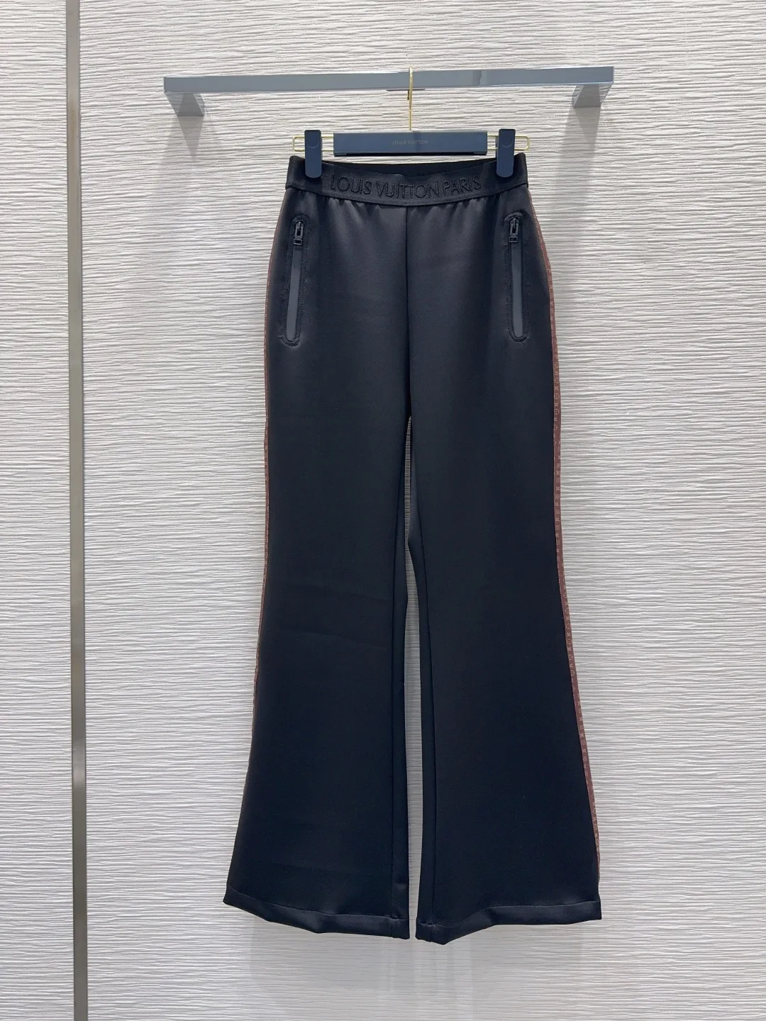 モノグラムアクセント フレアパンツ ルイ・ヴィトン パンツ コピー ブラック