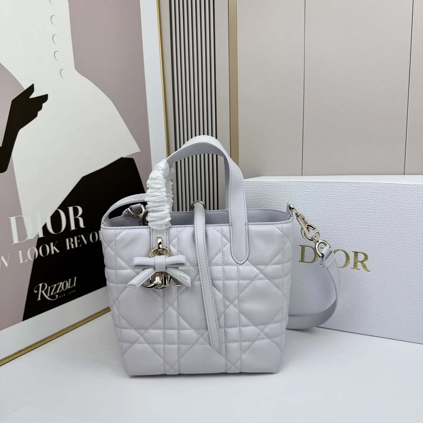 フェミニン Dior Toujours スモール ハンドバッグ クリスチャン・ディオール コピー ライトパープル