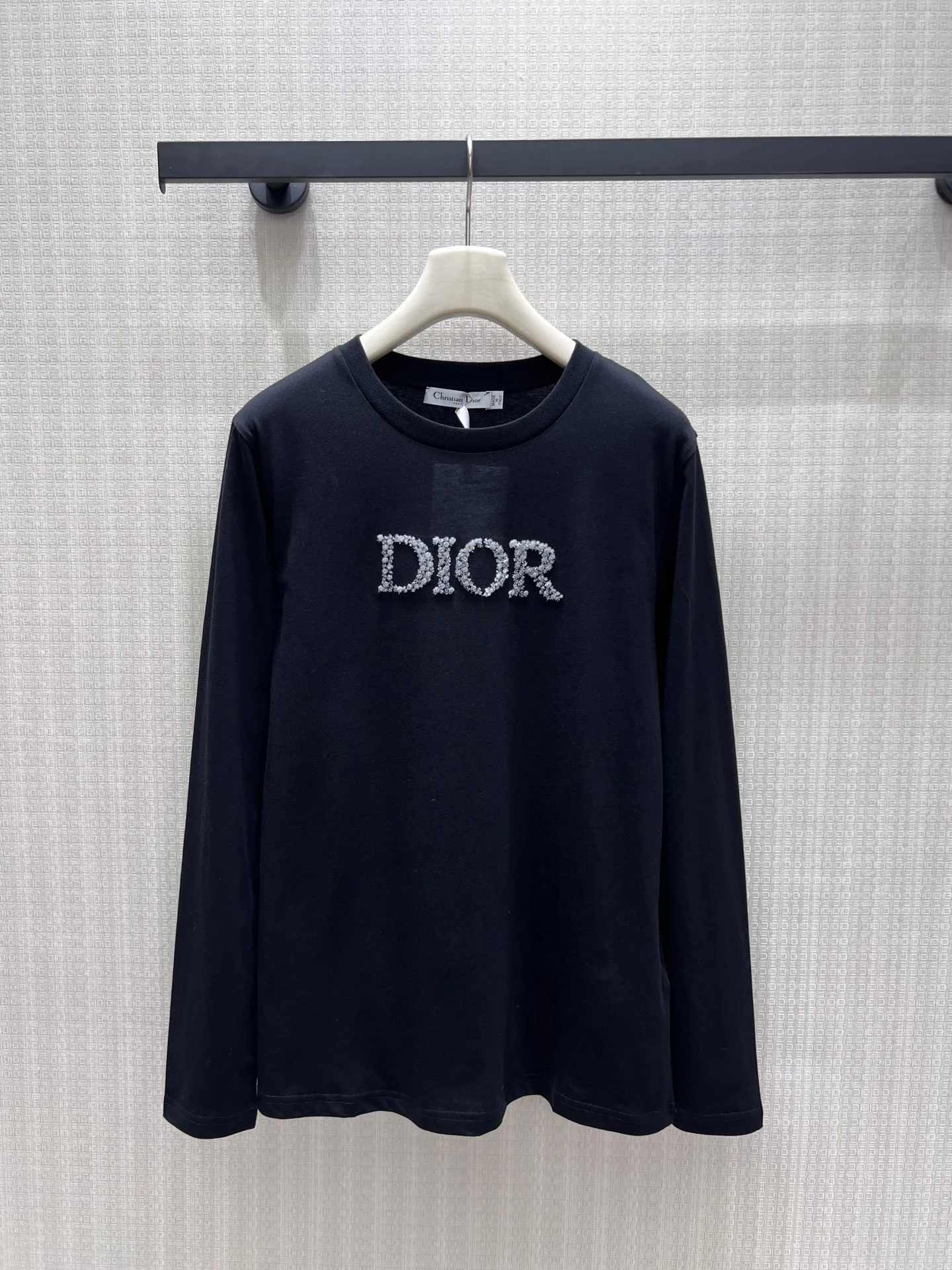 ベーシック ロゴ入り 長袖Tシャツ クリスチャン・ディオール Tシャツ コピー ブラック