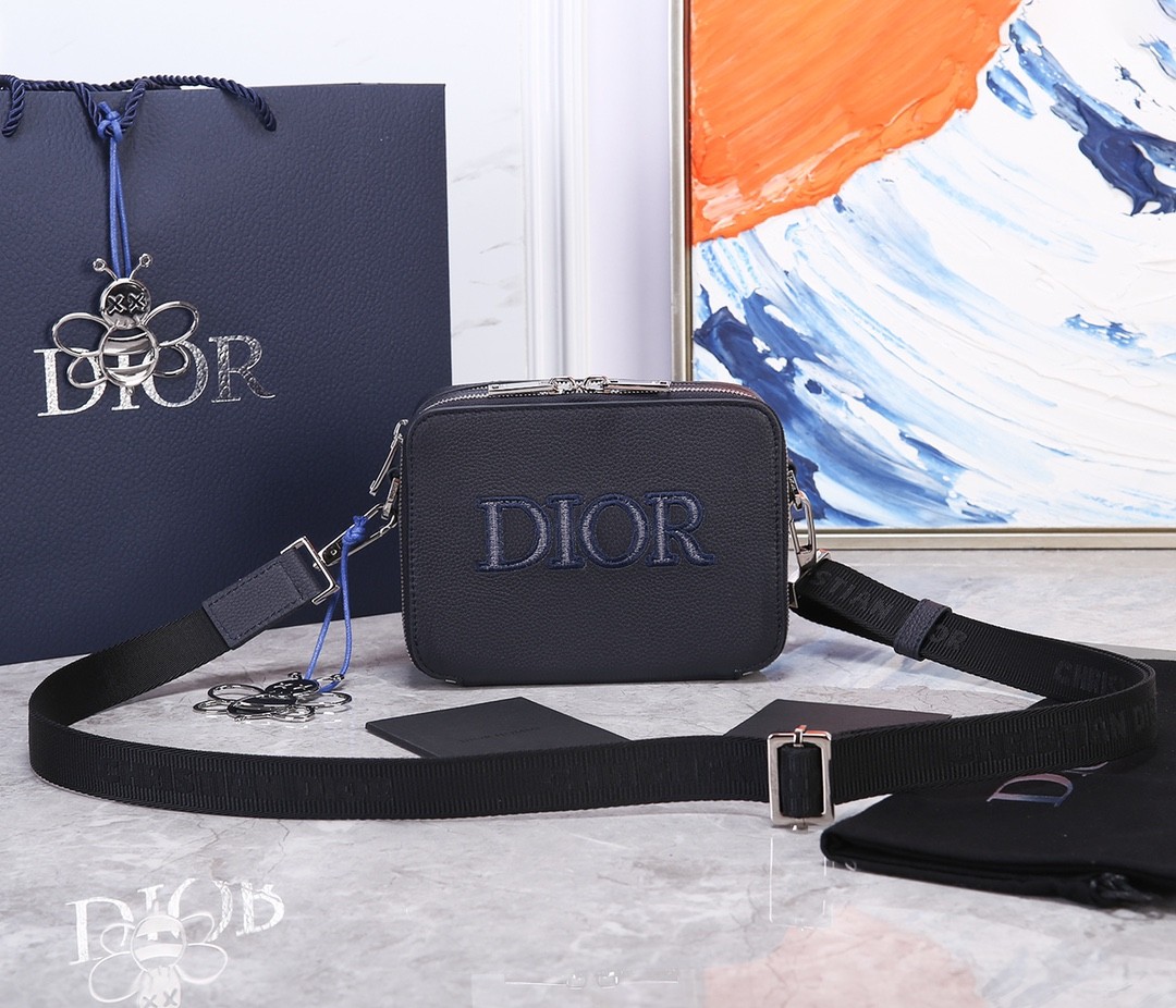 dior バッグ メンズ 販売 新作