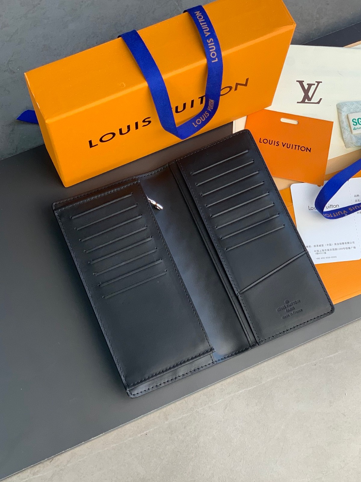 ポルトフォイユ・ブラザLOUIS VUITTON ルイ・ヴィトンM69038 - 小物