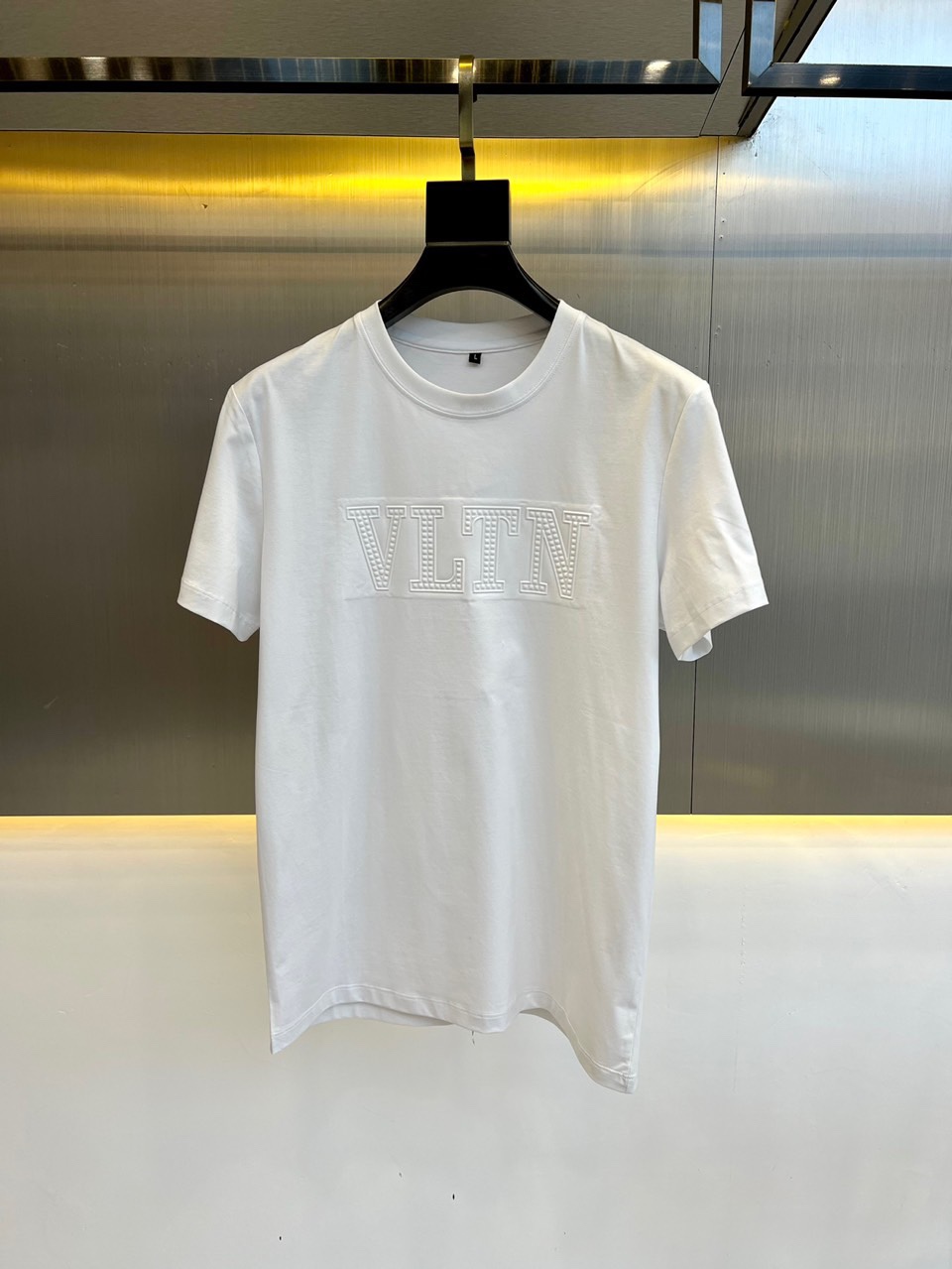 シンプル VLTN クルーネック コットン 半袖Tシャツ ヴァレンティノ Tシャツ コピー ホワイト