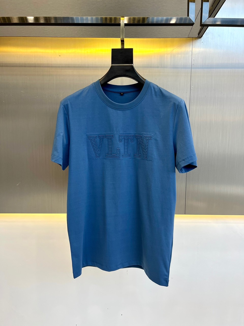 シンプル VLTN クルーネック コットン 半袖Tシャツ ヴァレンティノ Tシャツ コピー ブルー