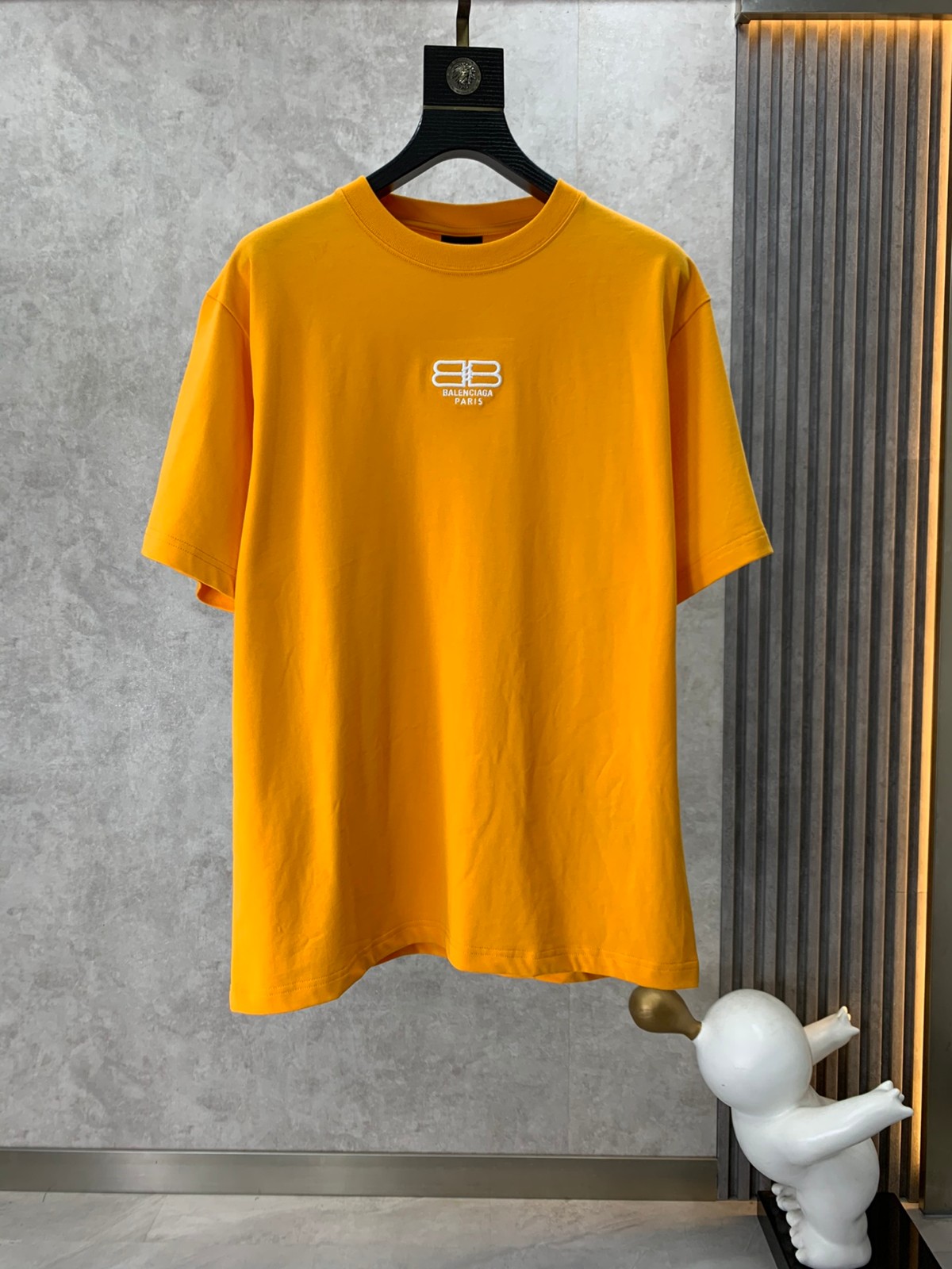 シンプル ロゴ 刺繍入り クルーネック コットン 半袖Tシャツ バレンシアガ Tシャツ コピー オレンジ