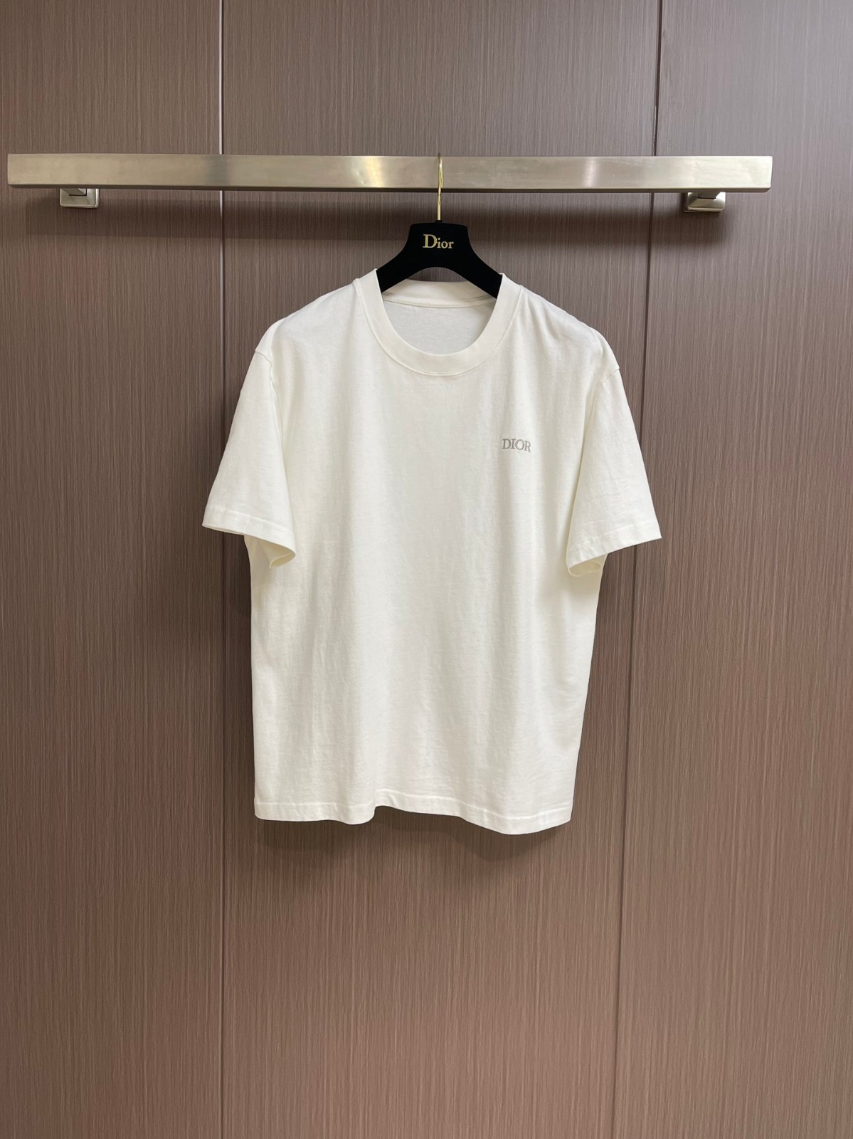 クリスチャン・ディオール Tシャツ コピー シンプル ロゴ入り 半袖Tシャツ ホワイト