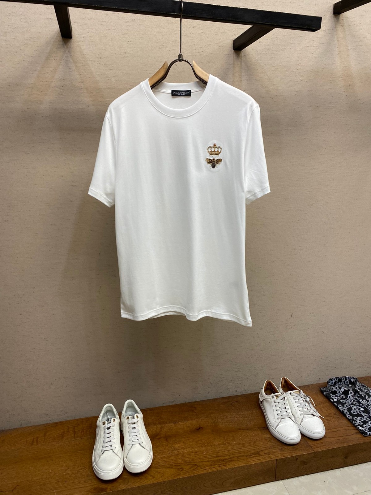 ドルチェ&ガッバーナ Tシャツ コピー カジュアル ゆったり 刺繍入り 半袖Tシャツ ホワイト
