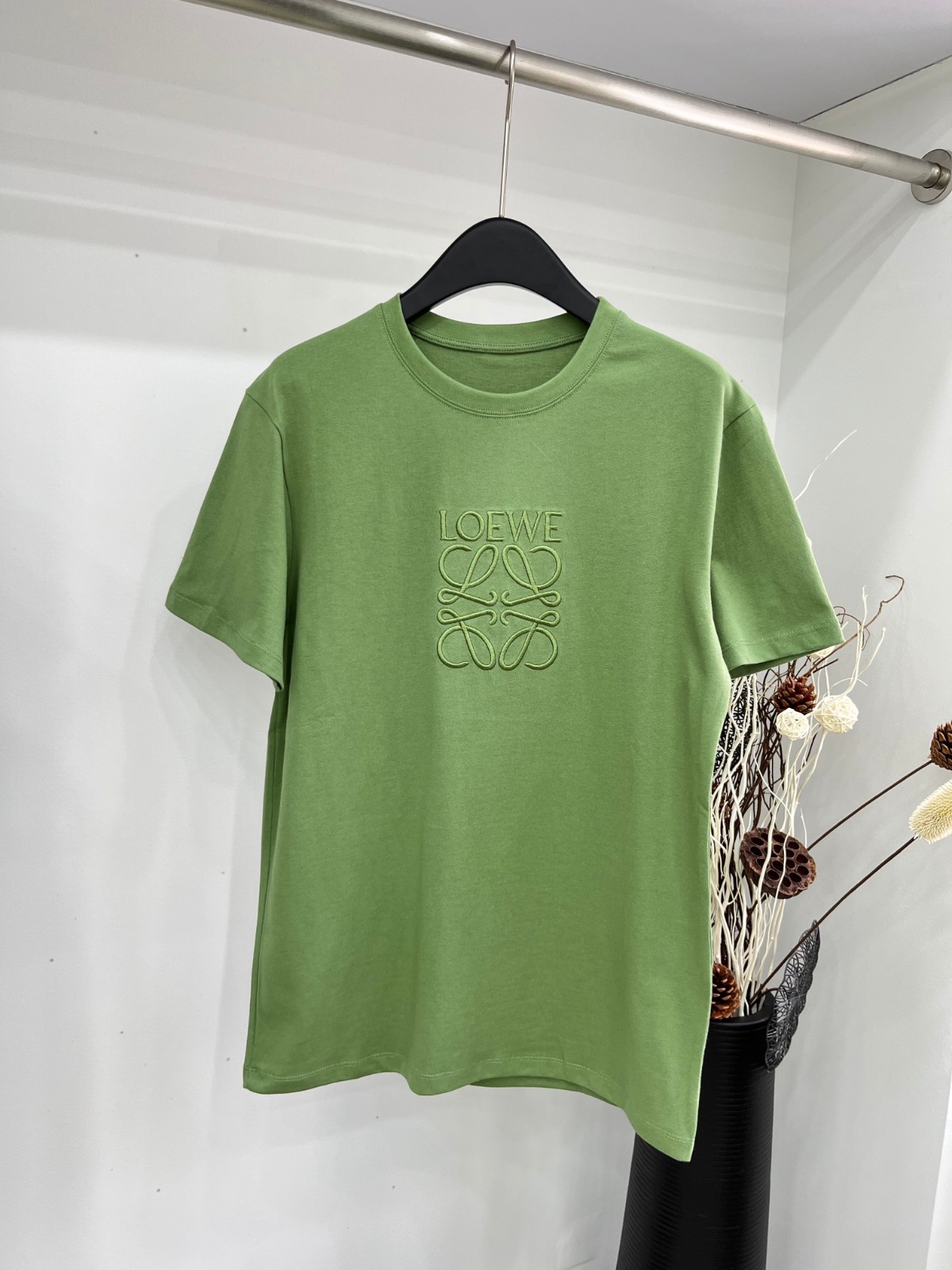 ロエベ Tシャツ コピー 人気 カジュアル 刺繍入り 半袖Tシャツ グリーン