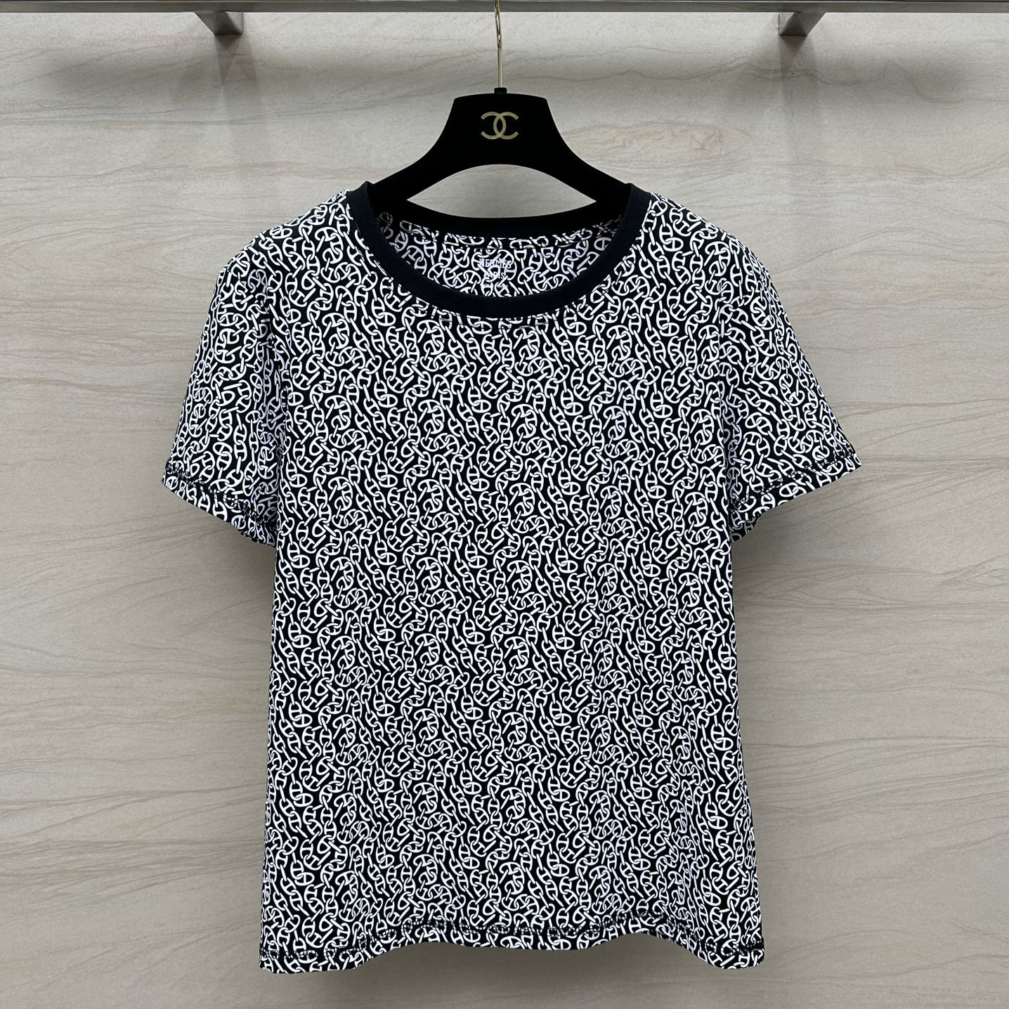 目を惹くデザイン♥マイクロTシャツ エルメス 半袖Tシャツ コピー ブラック
