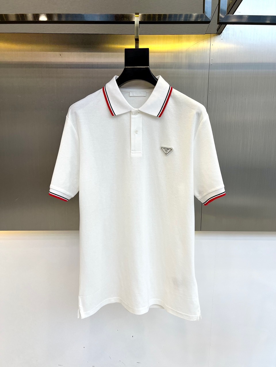プラダ 半袖Tシャツ コピー トライアングルロゴ付 コットンピケ ポロシャツ ホワイト