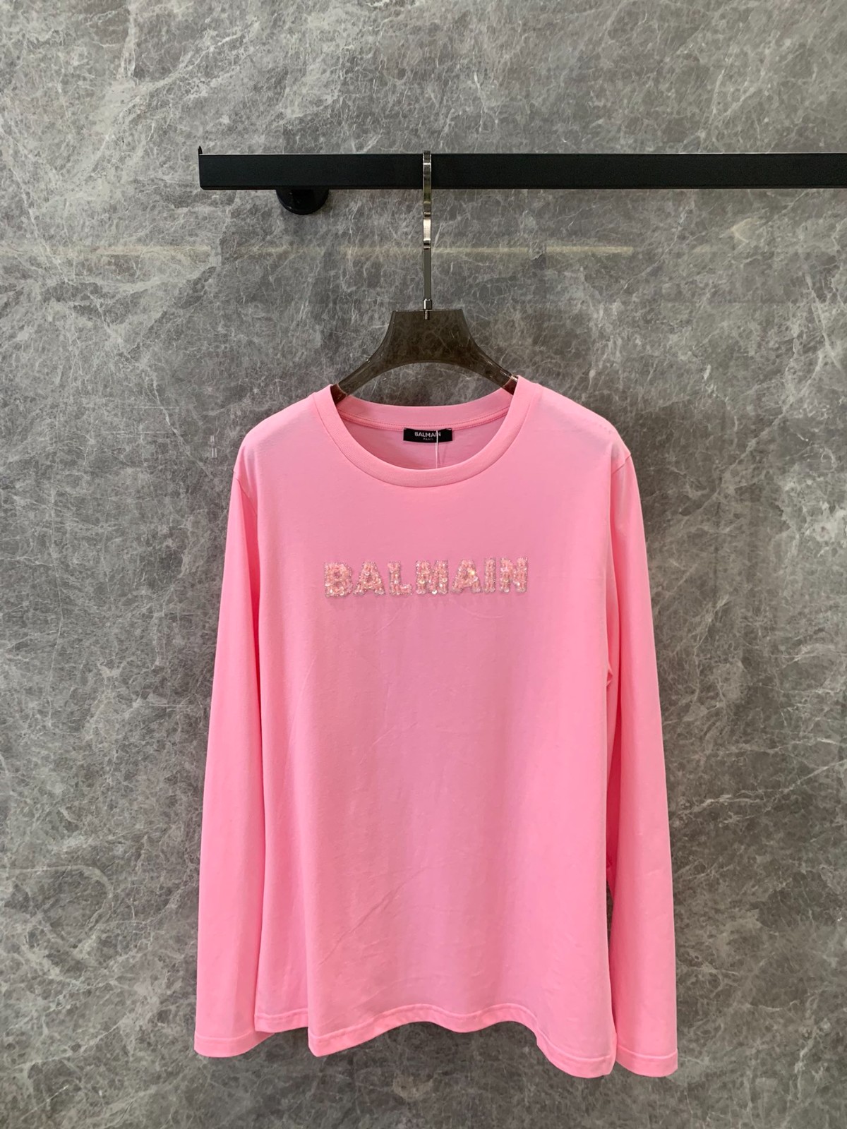 balmain t シャツ 人気 偽物